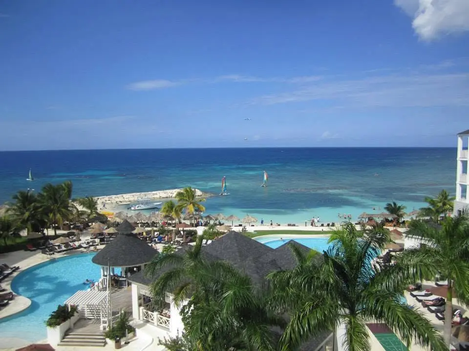 A turquoise Caribbean resort and pool in Jamaica